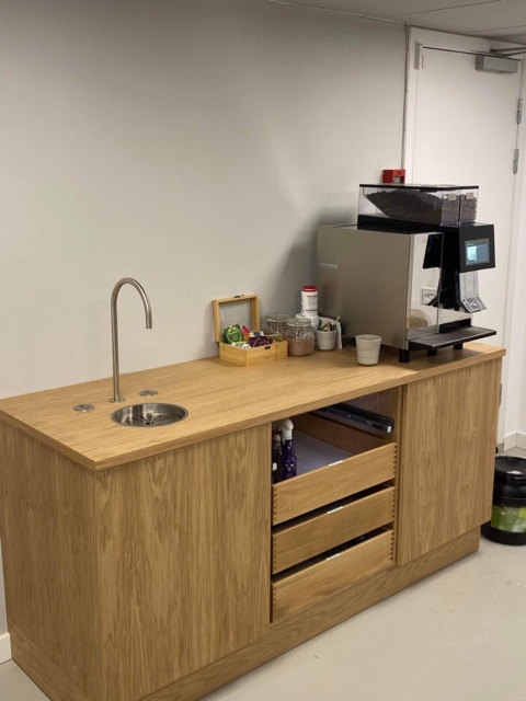 Vandkølere og Kaffemaskine - Leasing Office pakkeløsning