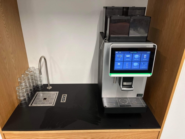 Z 2 Barista med S17i vandkøler