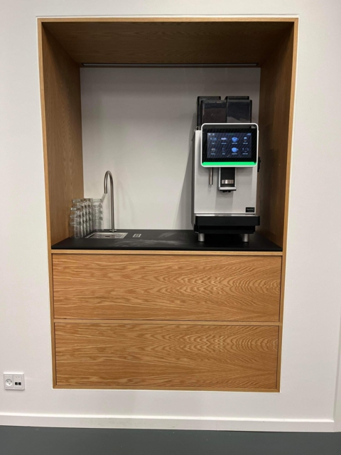 Vandkølere og Kaffemaskine - Leasing Office pakkeløsning