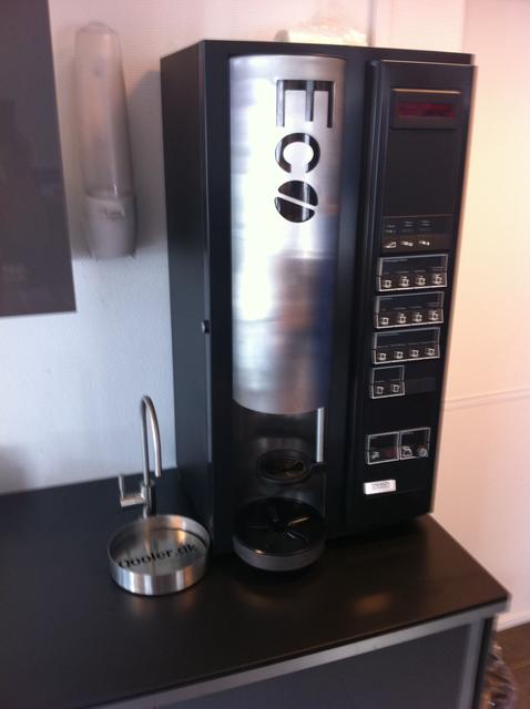 Eco1 friskbryg automat hos Lastas i Greve med drikkevandskøler cooler m24i.