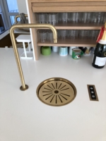 Office Sparkling S40i med Tap 3 surface og drypbakke