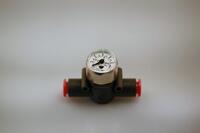 Water pressure gauges with JG 8mm quick couplings